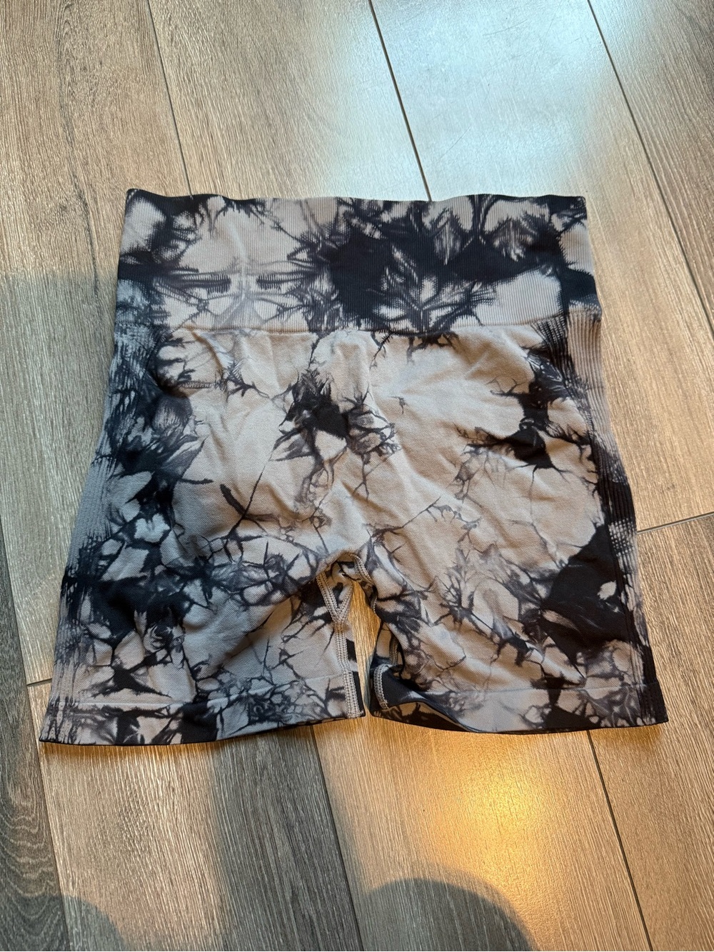 High-Rise Tie-Dye Gray & Black Shorts